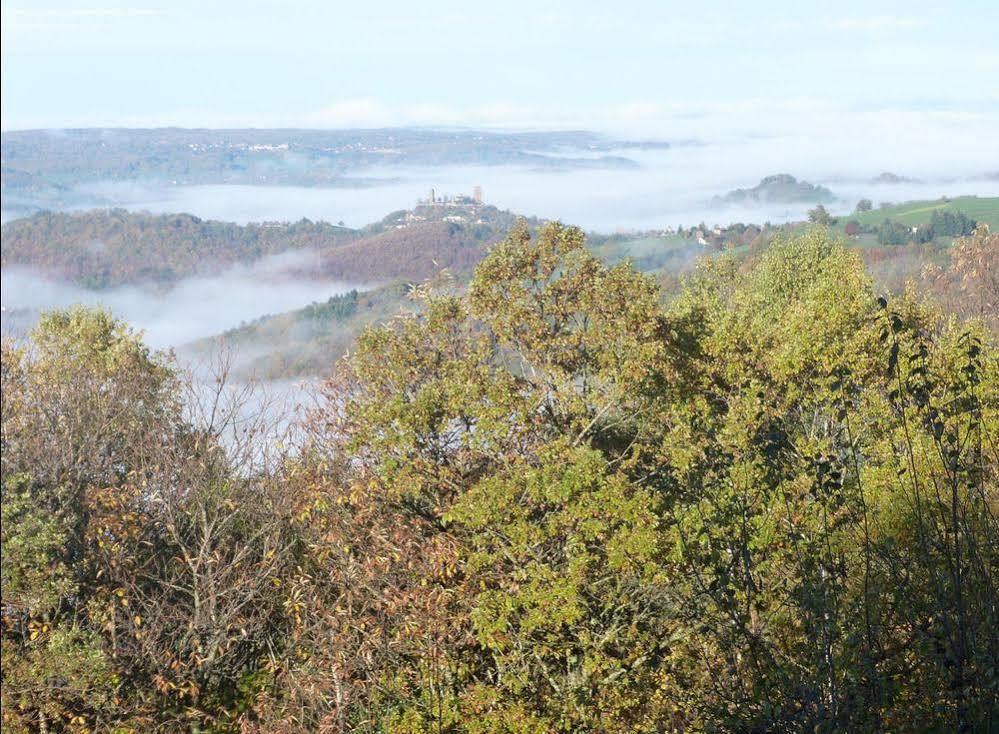 Bed and Breakfast Bout De Cote Lacam-d'Ourcet Экстерьер фото